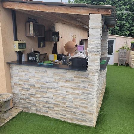 Loue Chalet De 11M2 Auribeau-sur-Siagne Εξωτερικό φωτογραφία
